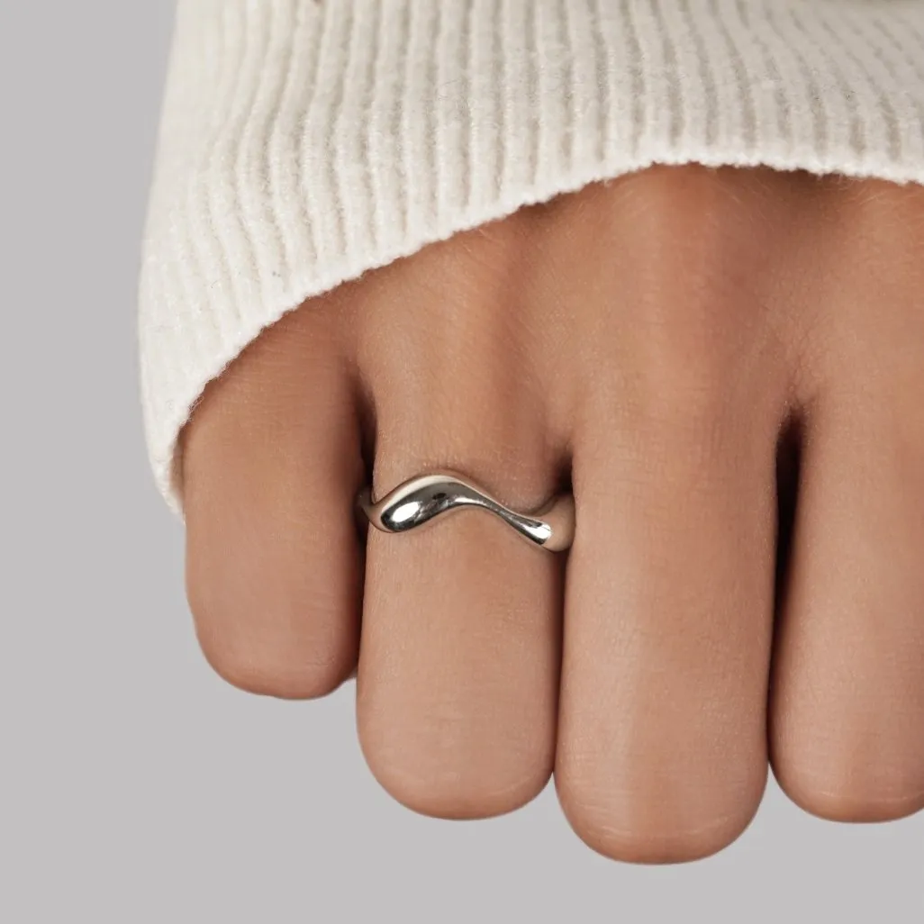 Silver Wave Ring